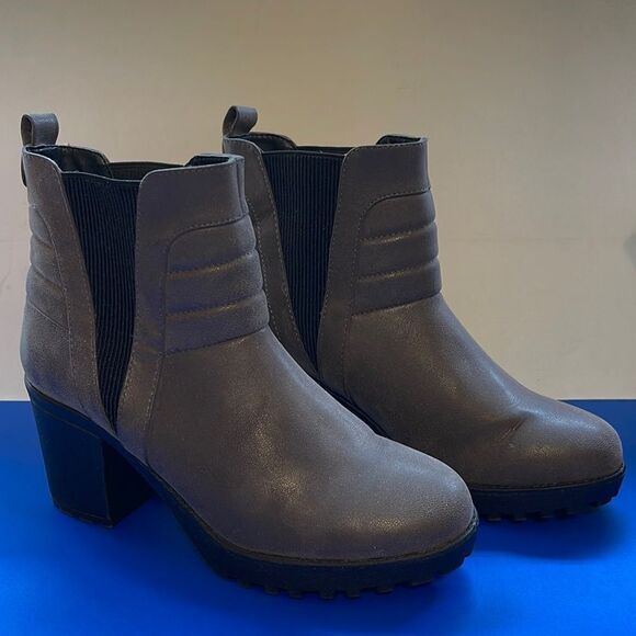 MIA Vegan Leather Lug Soled Boots - Picture 1 of 6